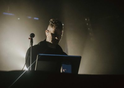 Telefon Tel Aviv - Manifesto - Foto di Liliana Ricci