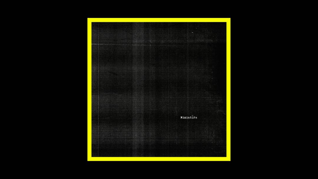 Nobuka – Minatüre